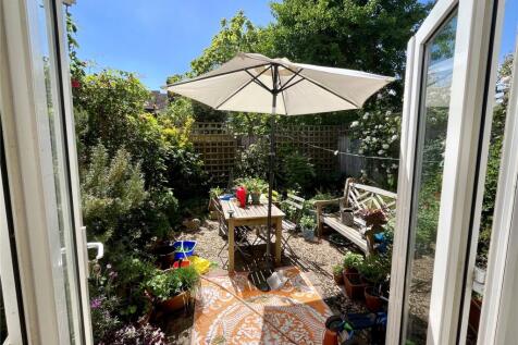 South Facing Garden
