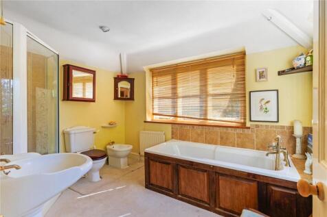 En Suite Bathroom