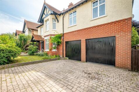 Driveway &amp; Garage