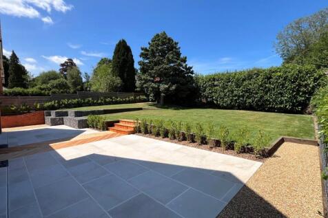 Terrace &amp; Garden