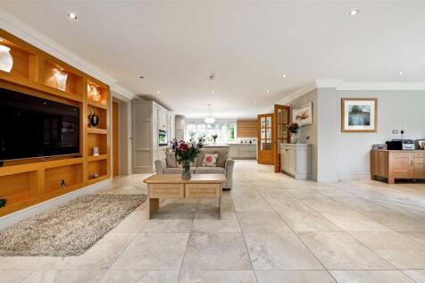 Family Room/Kitchen