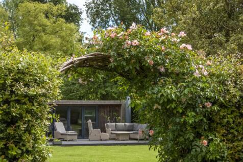 Summer House