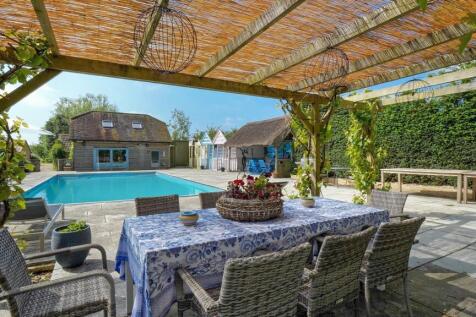 Thatched Dining Area
