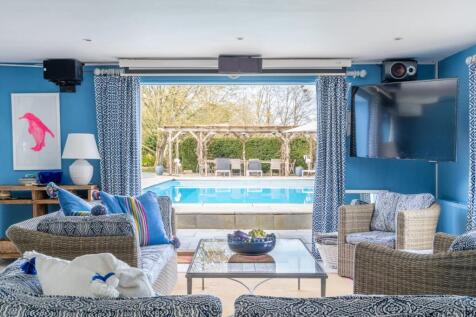 Pool House