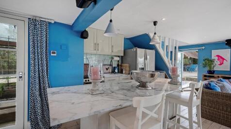 Pool House