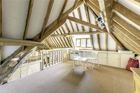 Gallery/Hobby Room