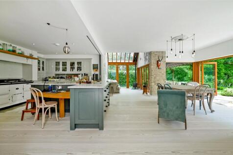 Kitching / Dining