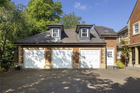 Triple Garage