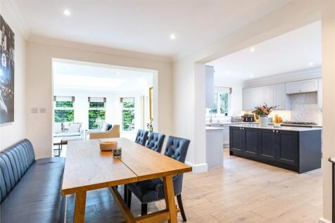 Breakfast Room