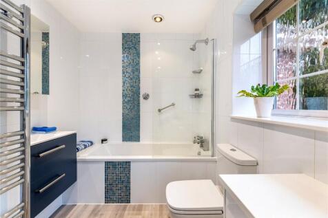 Family Bathrom