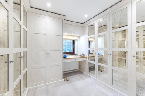 Dressing Room
