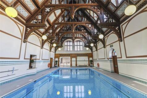 Residents Pool