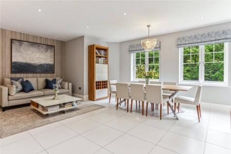 Dining/Family Area