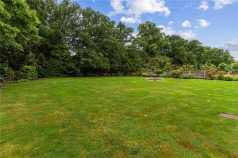 Communal Grounds