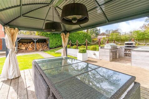 Outside Dining