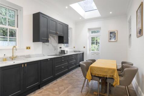 Utility/Prep Kitchen