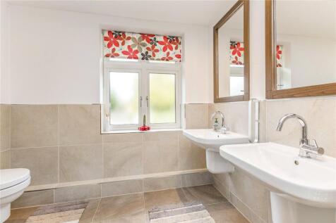 En Suite Shower