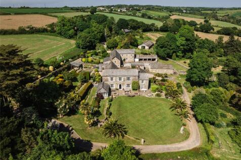 Trenarth Manor