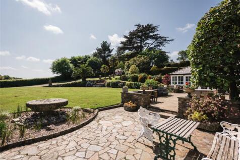 Trenarth Manor