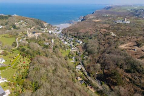 Trevaunance Cove