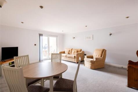 Dining/Sitting Room