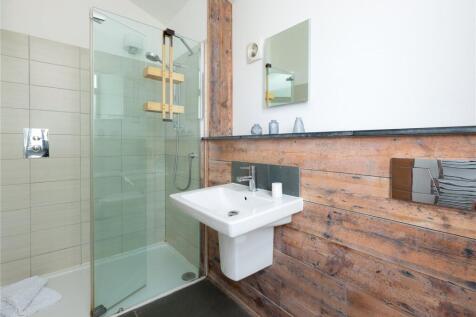 Studio Bathroom