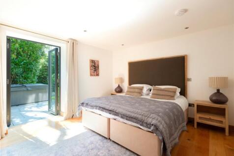 Drift Bedroom