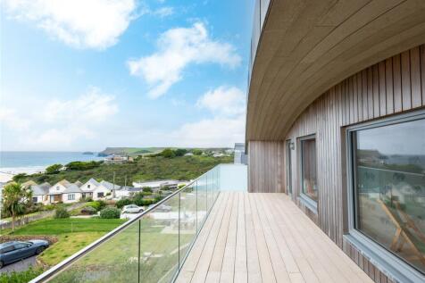 Top Floor Balcony