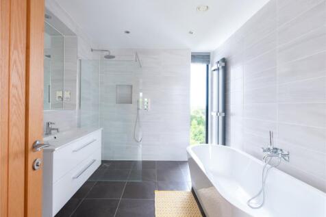 Principal Ensuite