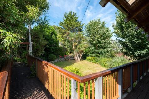 Balcony and Garden