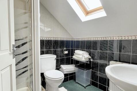 En-suite shower room