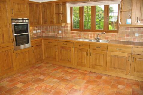 Kitchen/Breakfast Room pic 2
