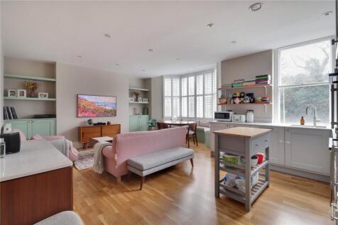 Kitchen/Sitting Room