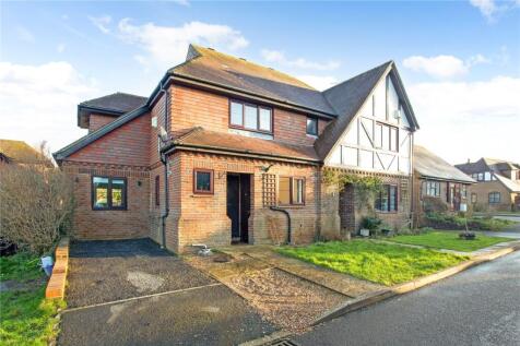 21 Court Meadow
