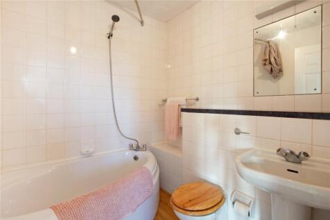 En Suite Bathroom