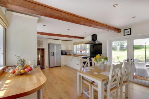 Kitchen/Breakfast Rm