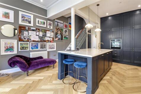 Kitchen/Dining
