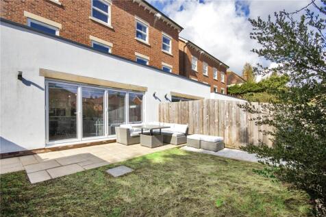 Terrace &amp; Garden