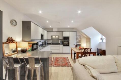 Kitchen/Reception