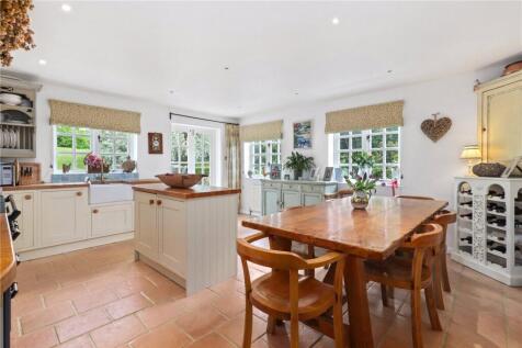 Kitchen/Dining
