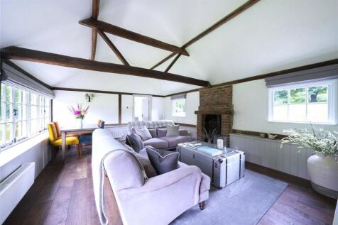 Sitting/Dining Room