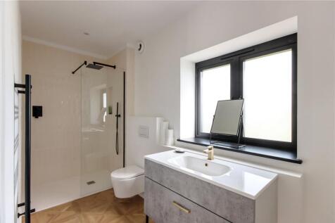 Ensuite Shower Room