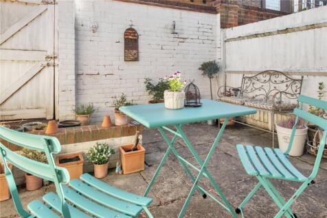 Courtyard Garden