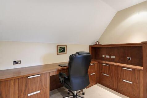 Dressing Rm/Study