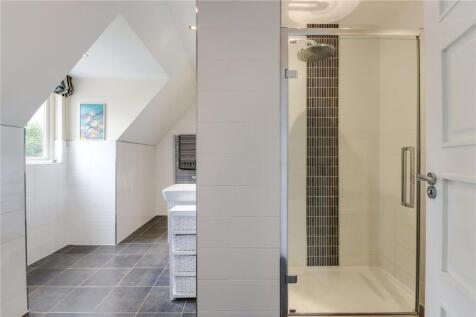 En Suite Bathroom