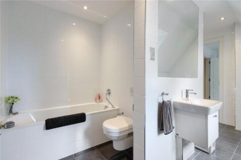 En Suite Bathroom