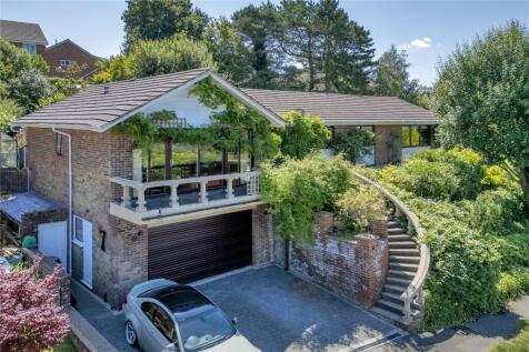 22 Springwood Road