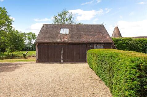 Barn/Garage