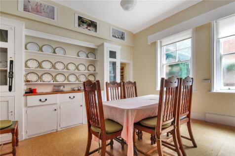 Breakfast Room