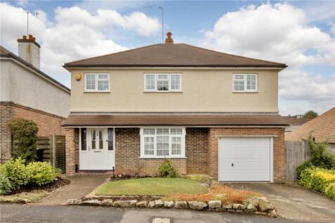 7 Doric Avenue